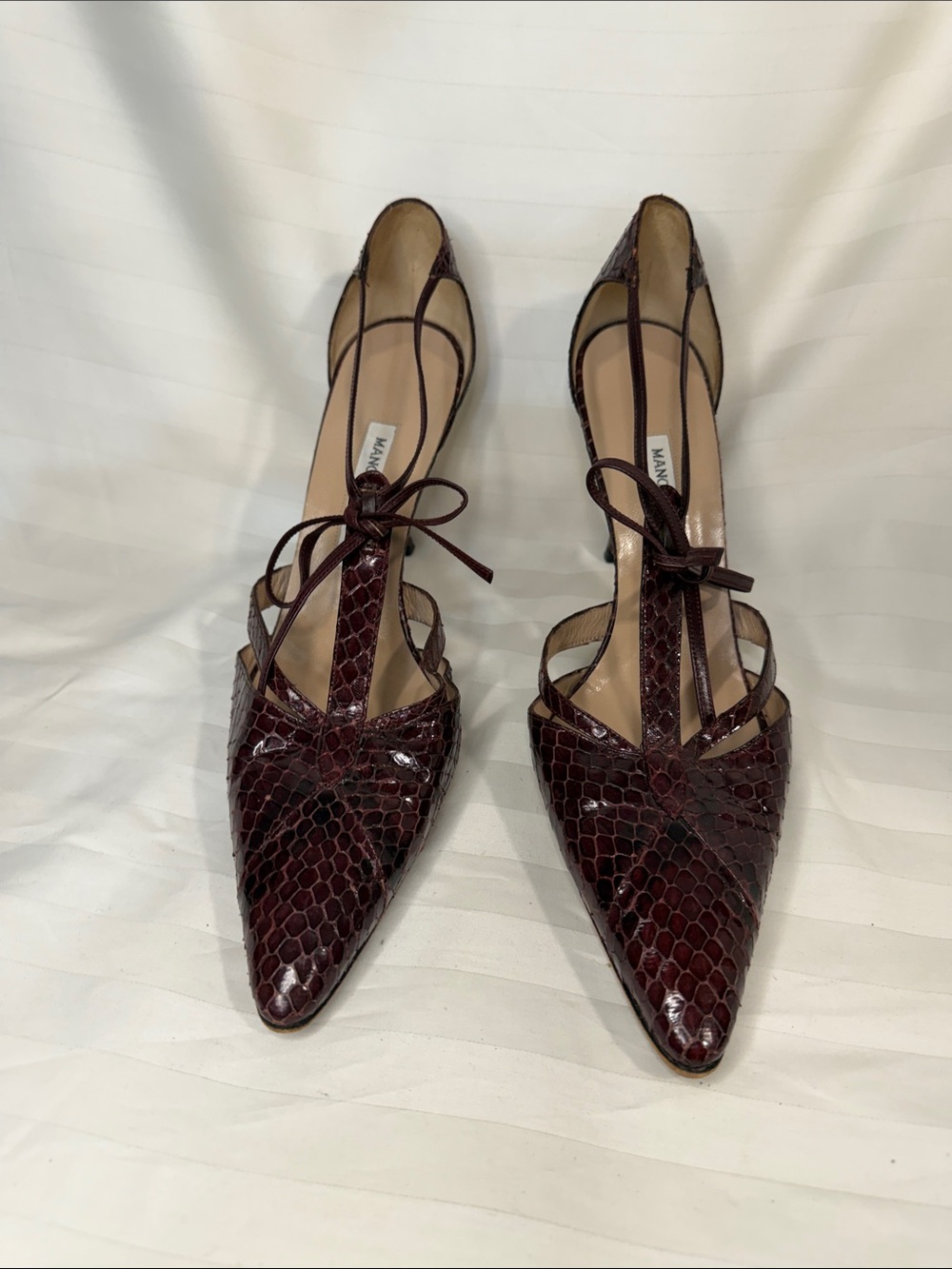 Manolo Blahnik Bordeaux Snakeskin Pointed-Toe Lace-Up Pumps -Size 41